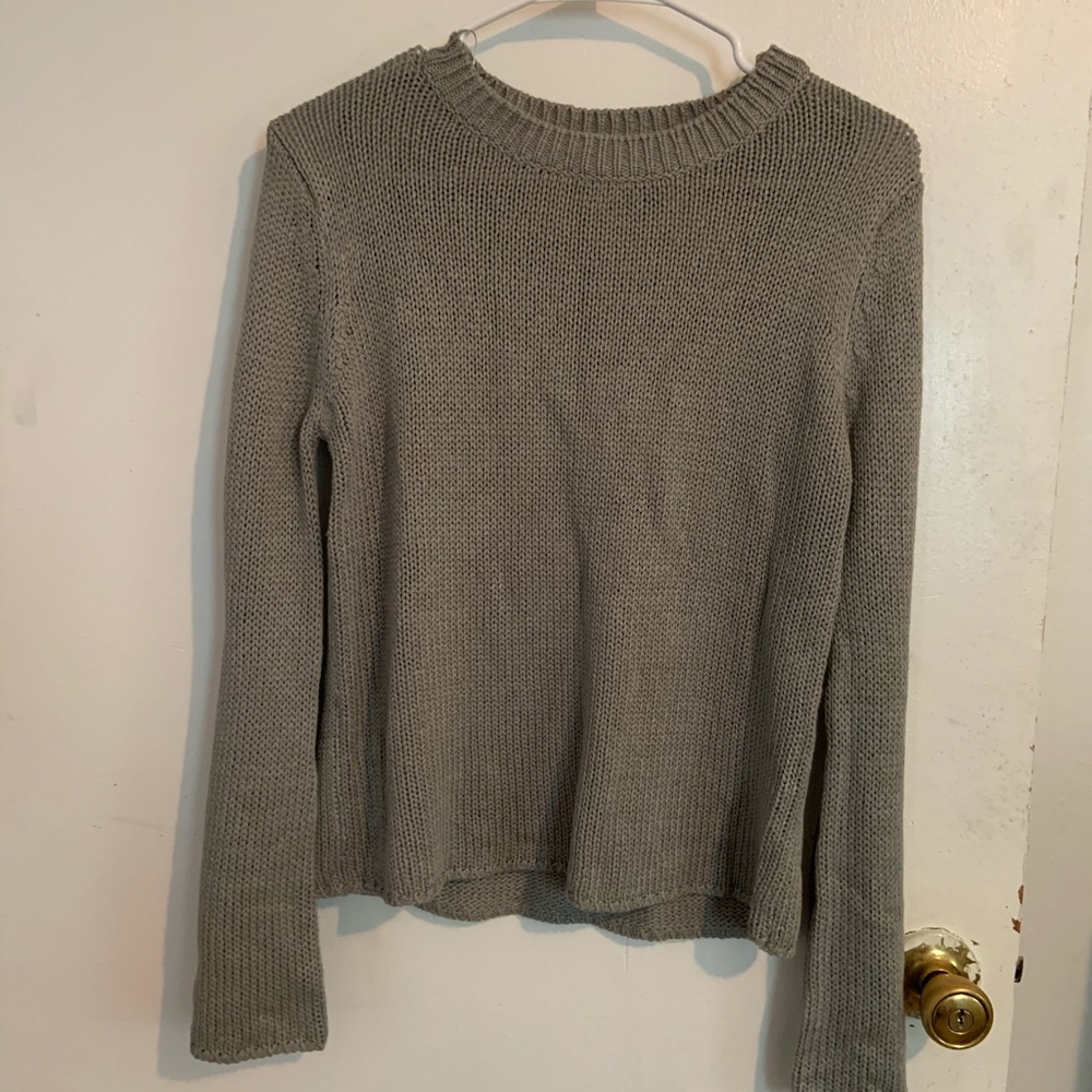 Grey sweater